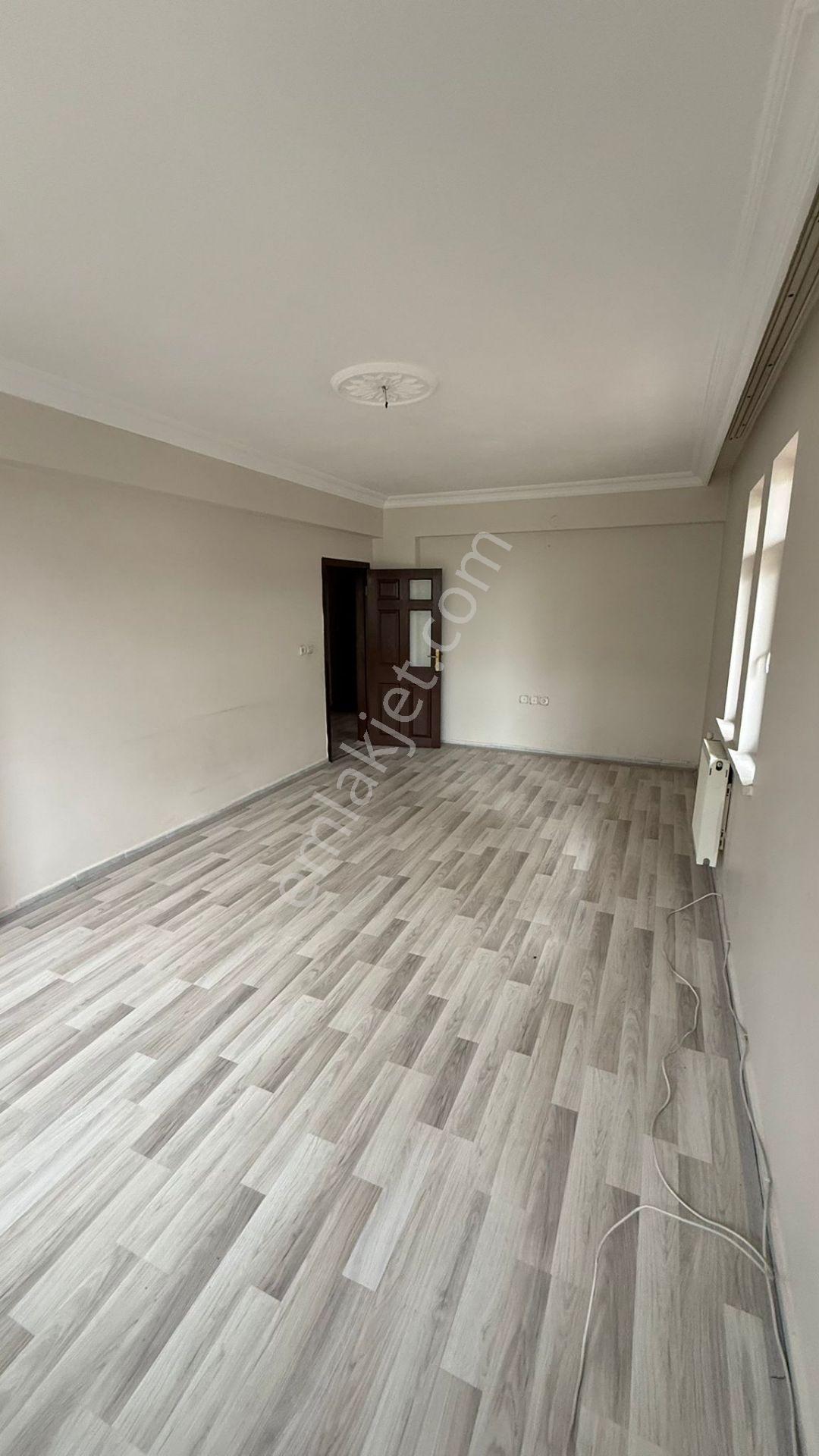 Ankara Polatlı Şehitlik Mahallesinde Kiralık 3+1 Daire - Görsel 4