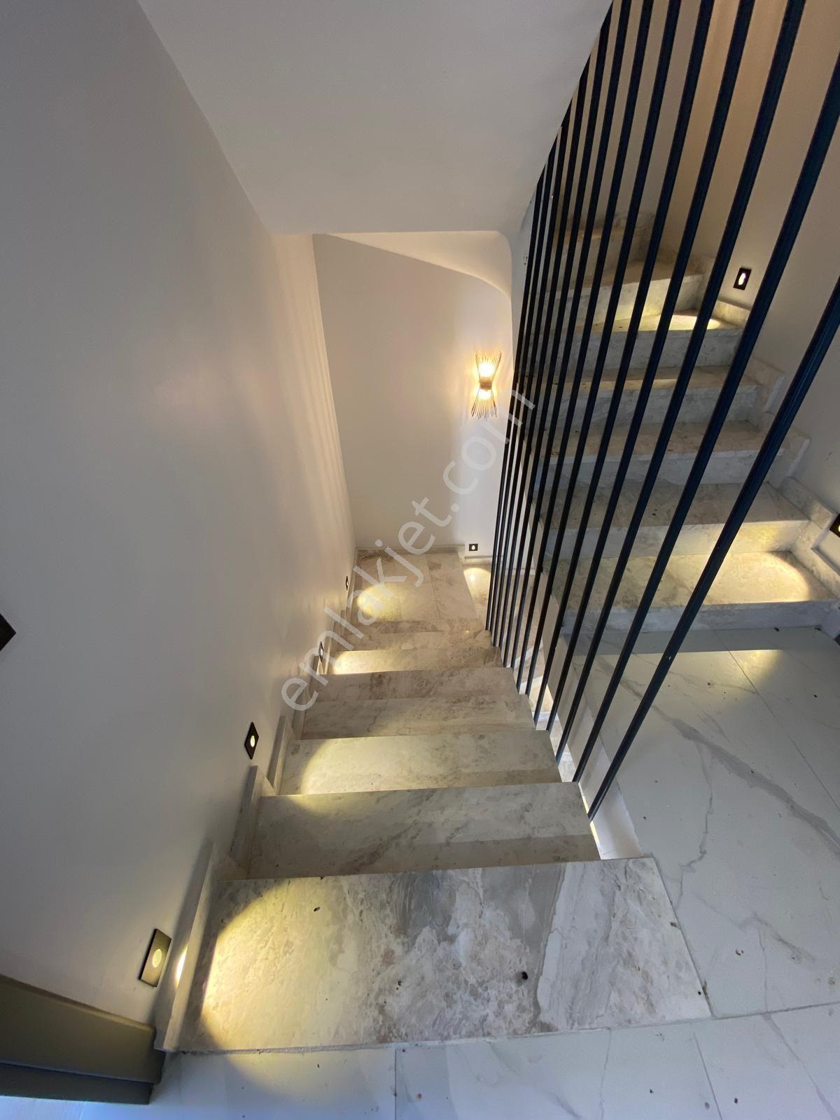 Sazova Mahallesi Müstakil 220 M2/2adet Satıılık Villa - Görsel 27