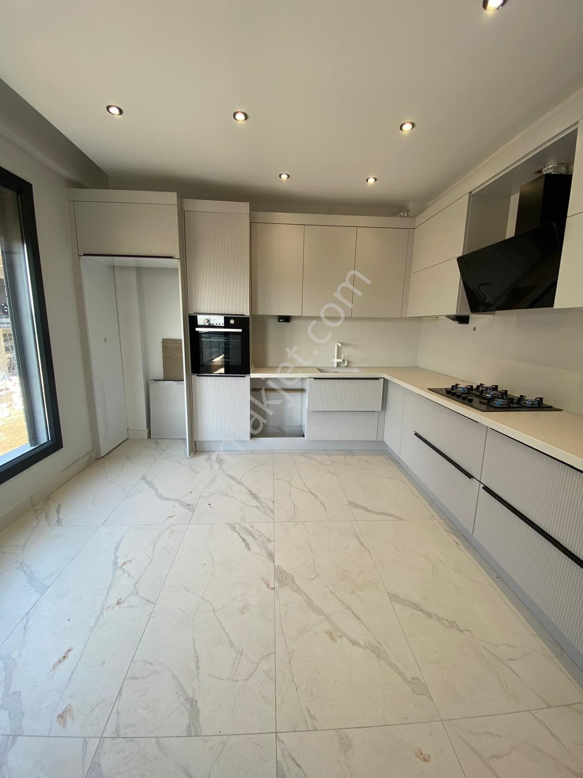 Sazova Mahallesi Müstakil 220 M2/2adet Satıılık Villa - Görsel 23