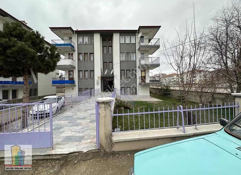 Salim Emlak'tan Satılık 3+1 Daire, 130m², Merkezi Konum