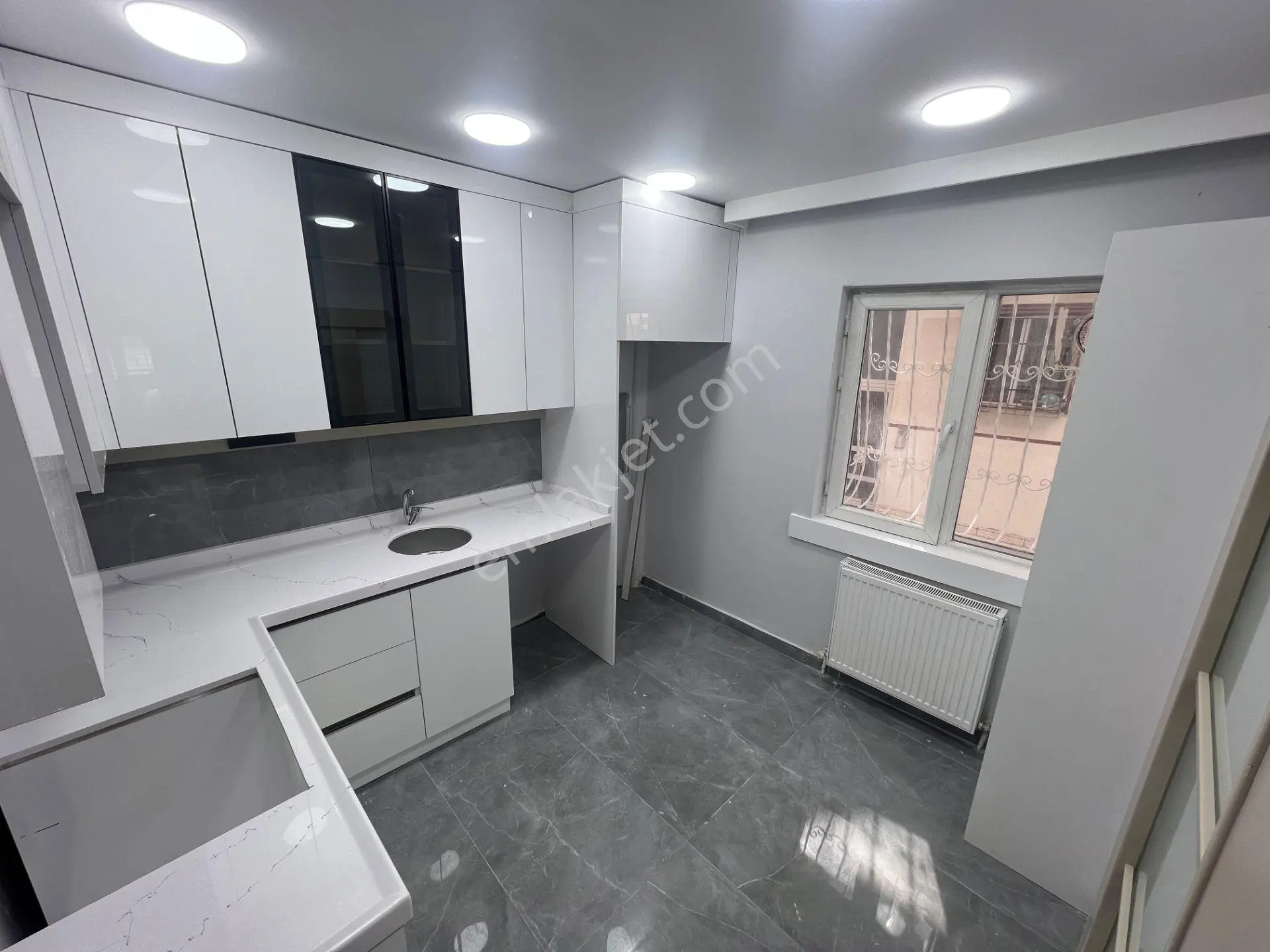 Sincan Plevne Mah Salon Bağımsız Kredilimitsiz Öncephe 3+1 Daire - Görsel 2