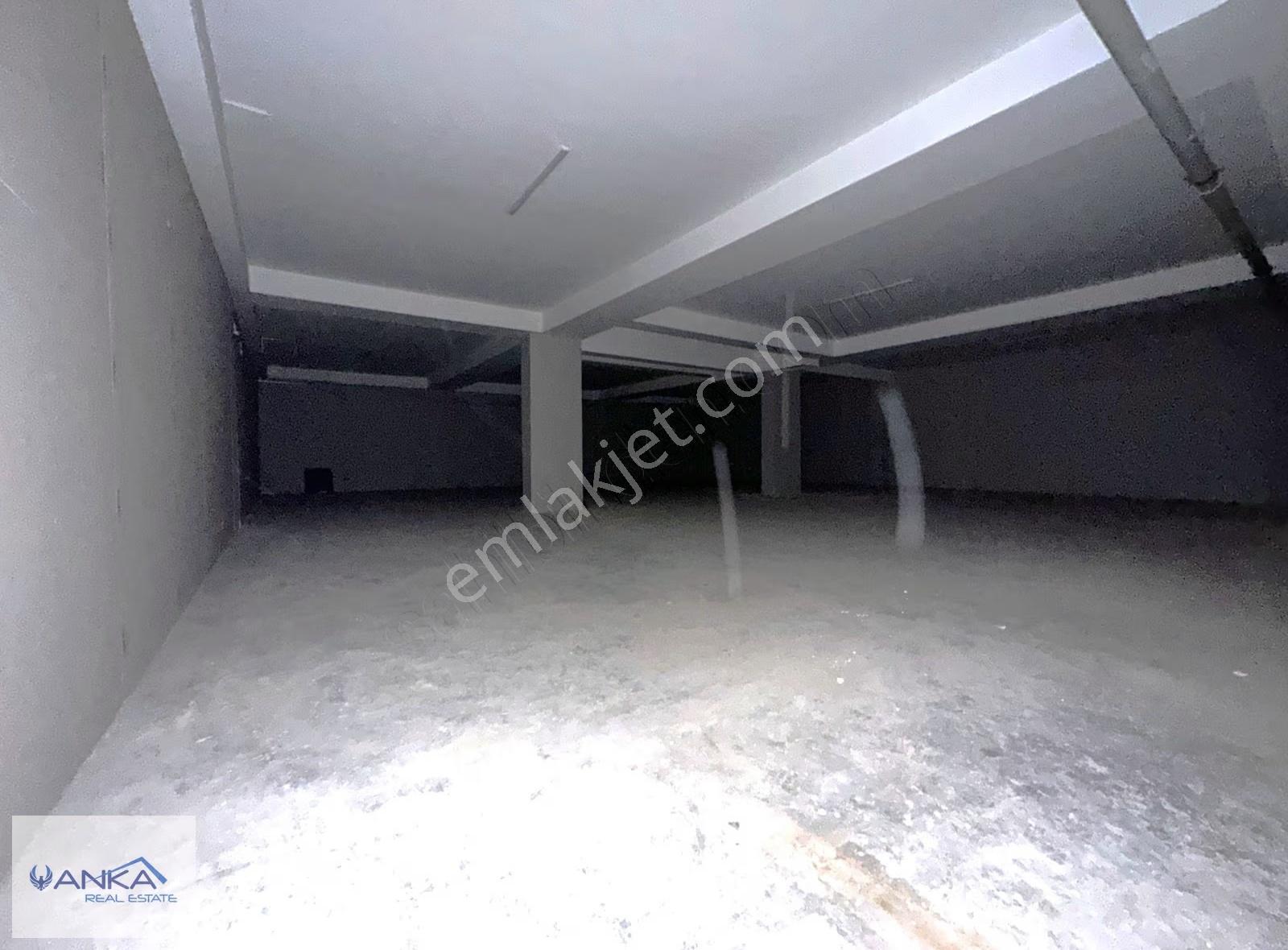 Anka Real Estate/sancaktepe Merkez'de Kiralık Depolu Dükkan - Görsel 31