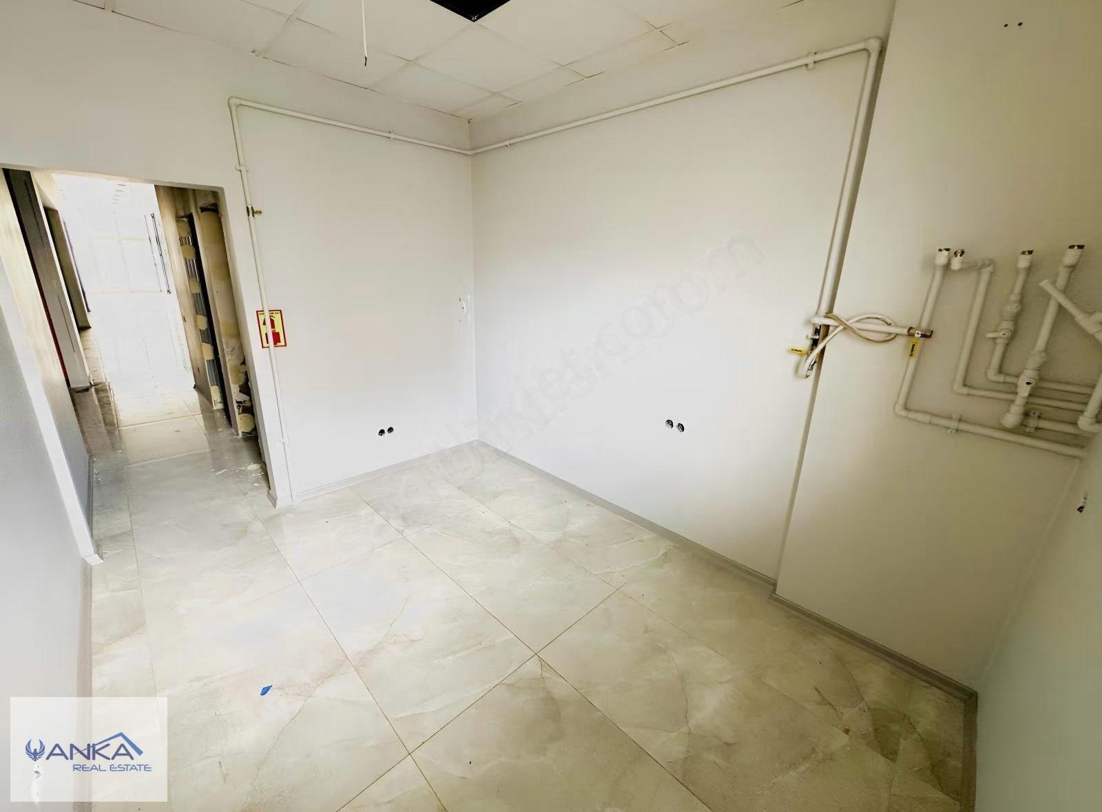 Anka Real Estate/sancaktepe Merkez'de Kiralık Depolu Dükkan - Görsel 10
