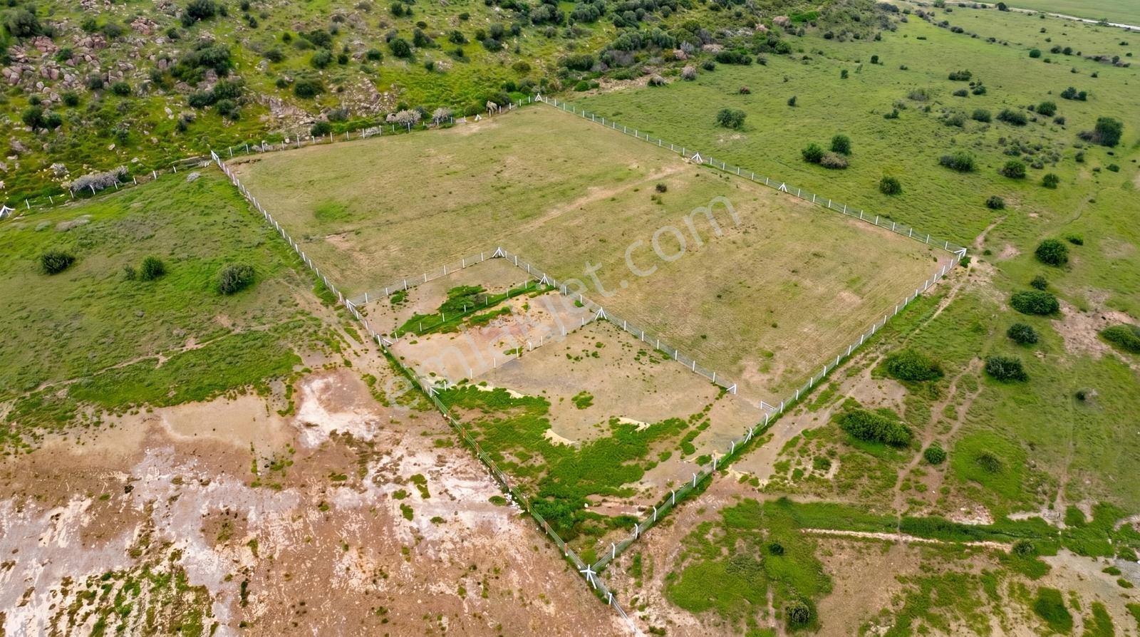 Foça Yenibağarası Mah. Satılık 262 M2 Tarla - Görsel 15