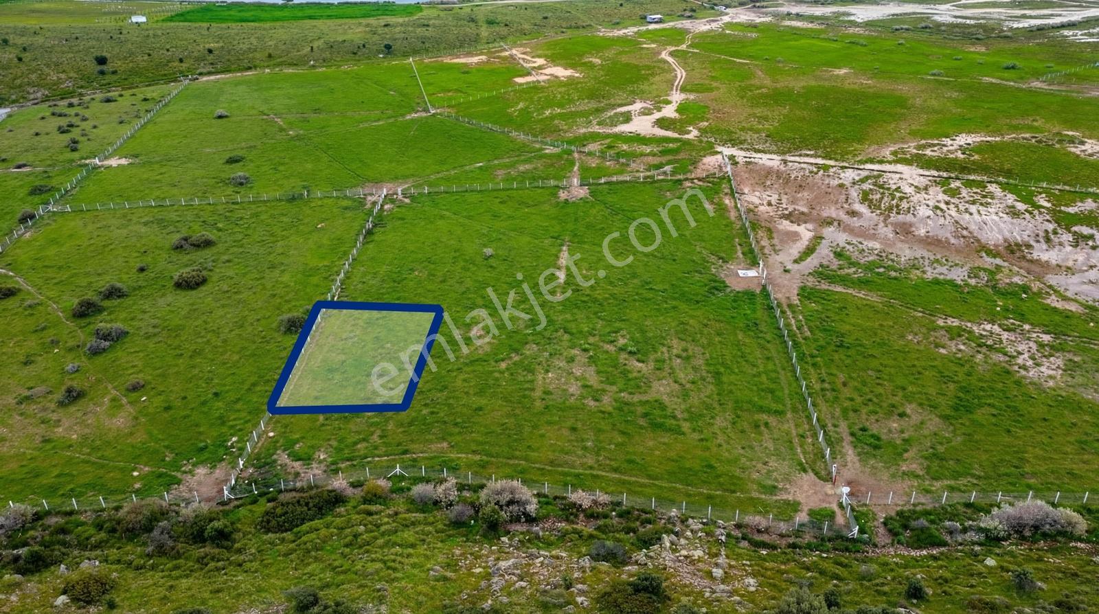 Foça Yenibağarası Mah. Satılık 262 M2 Tarla - Görsel 20