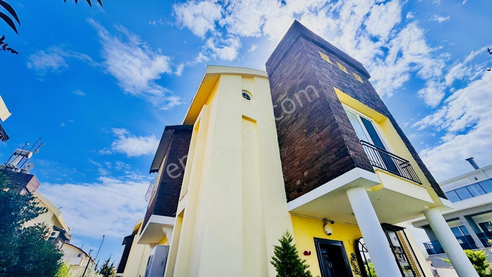 Boğazkent Kiralık 4+1 Özel Havuzlu Villa - Görsel 2