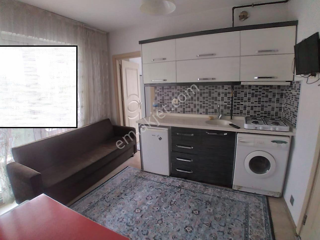 Ender Uysal Gayrimenkulden Kiralık Yunusemre Mahallesin De Geniş Balkonlu 1+1 Apart..