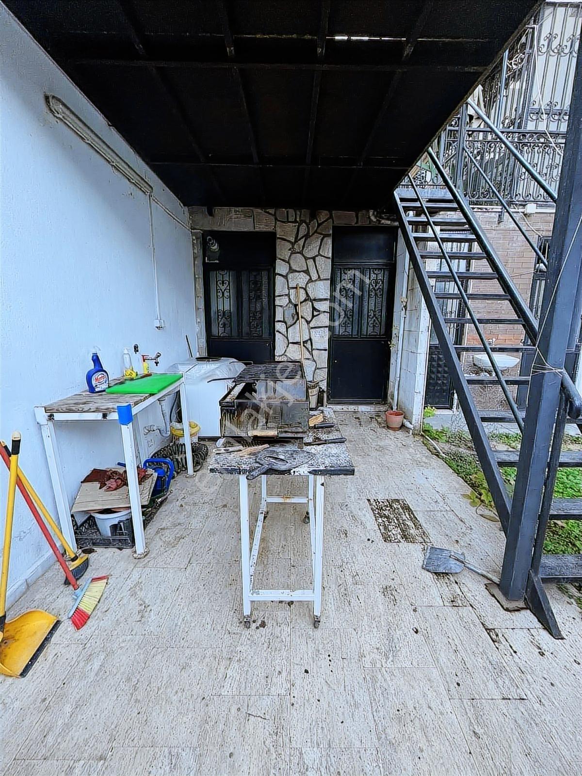 Atabey'den Bağbaşı Zeytinköy'de 3 Katlı Müstakil Villa - Görsel 25