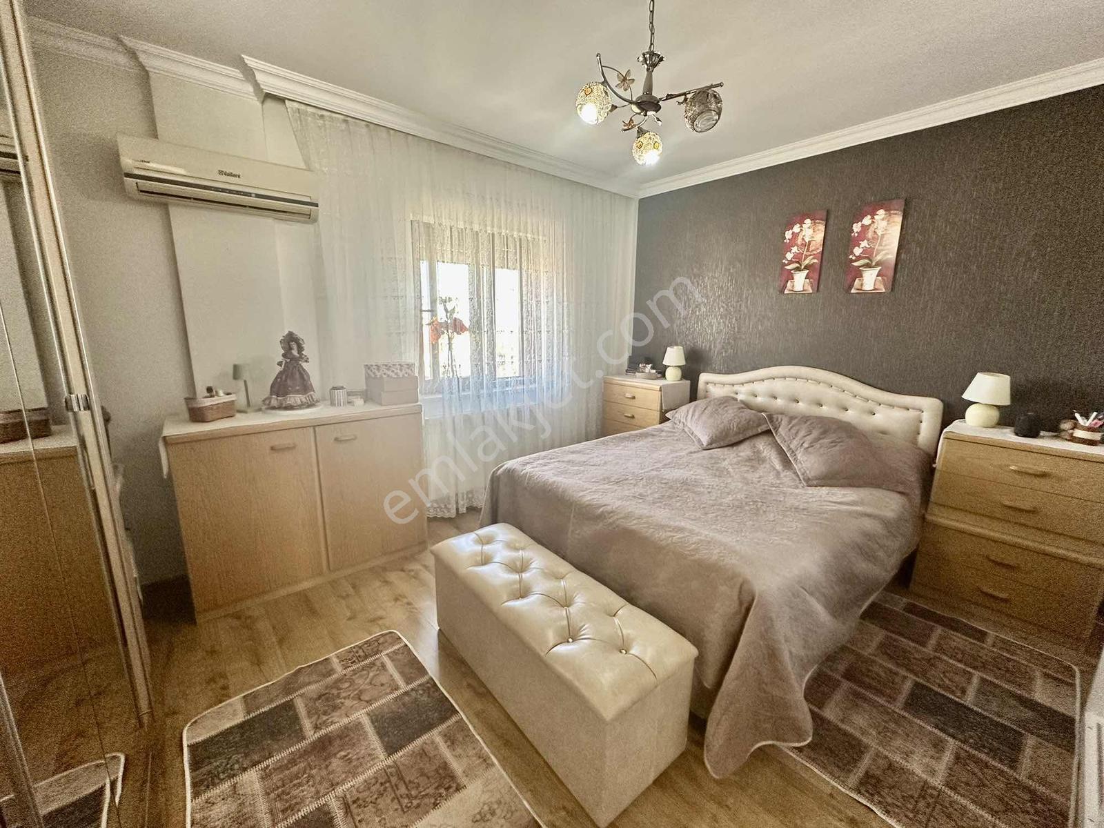 Turpa Balçovadan İş Bankası Evlerinde Satılık 3+1 Villa - Görsel 24