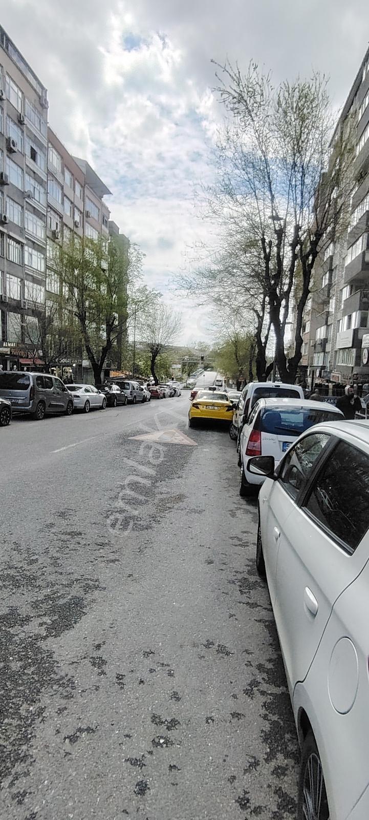 Engin Erdem Den Merter Ana Cadde De Satılık Mağaza 150m2 - Görsel 5