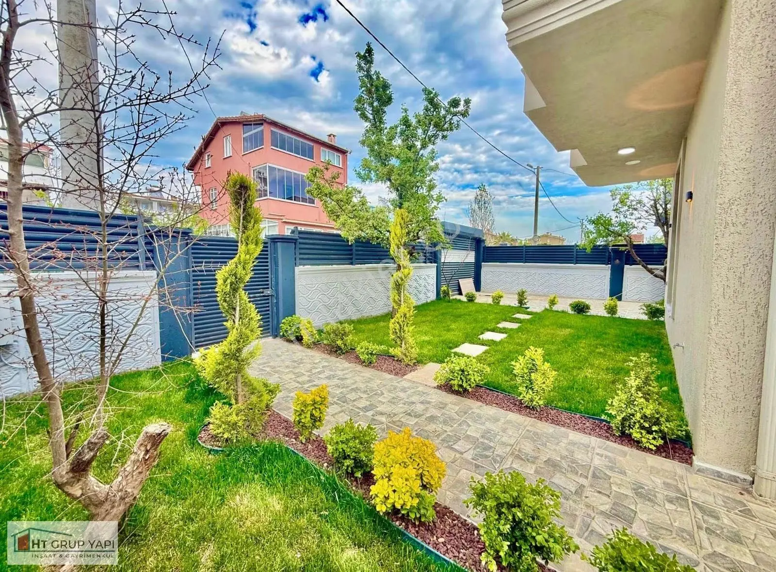 Ht Grup/ 320 M² Arsalı Denize 300 Mt İskanlı 4+1 Havuzlu Müstakl - Görsel 2