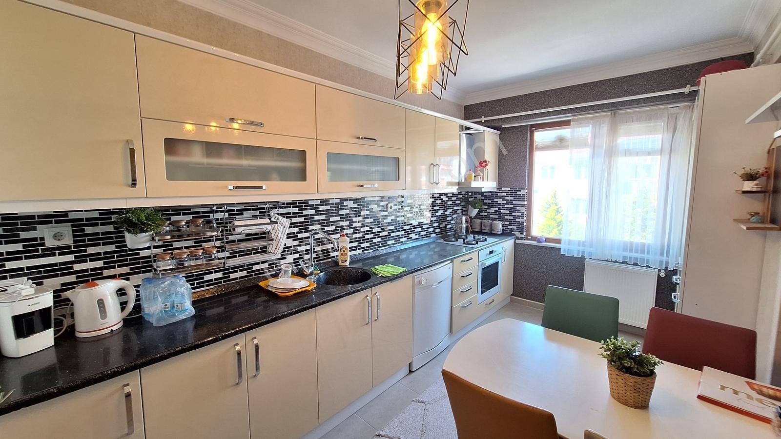 Körfez Hacıosman Mah.merkezi Konumda 3+1 Eşyalı Kiralık Daire - Görsel 7