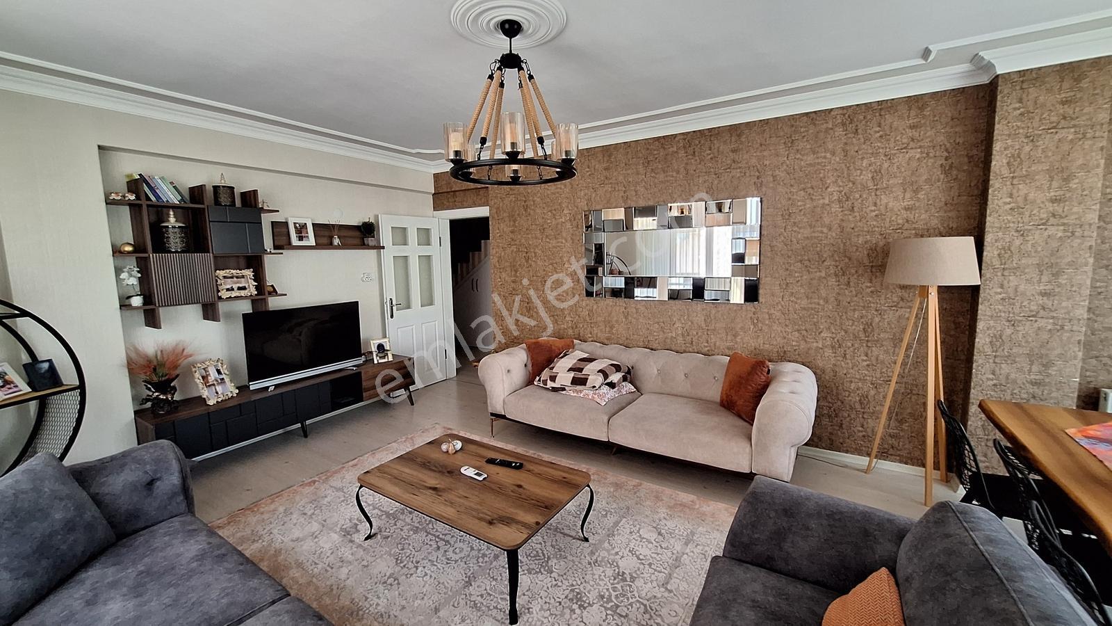 Körfez Hacıosman Mah.merkezi Konumda 3+1 Eşyalı Kiralık Daire - Görsel 4