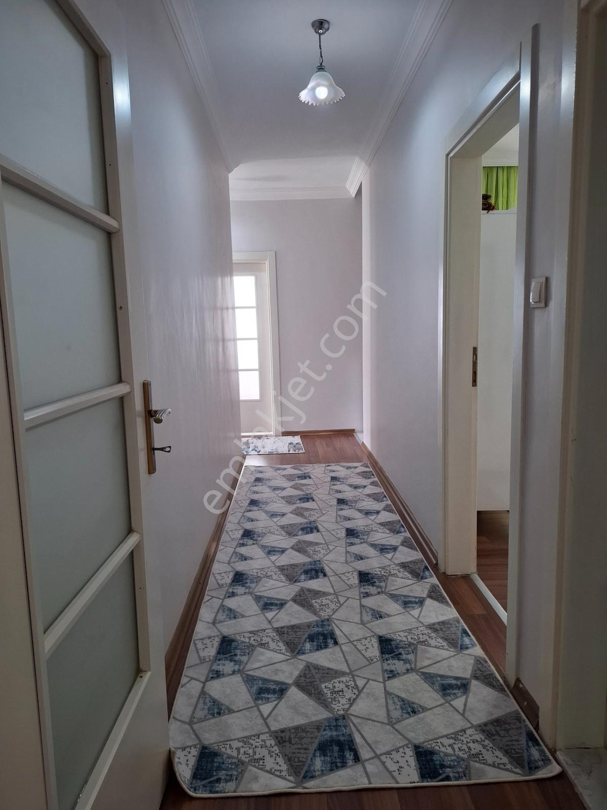 Hakev'den Zümrüt Sitesinde Anayol Cepheli Satılık 4+1 Daire - Görsel 33