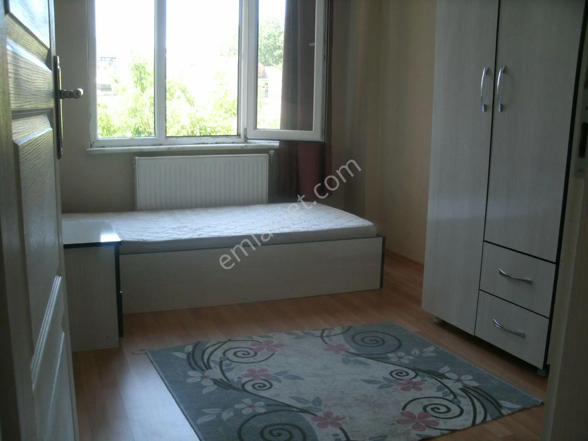 Kütahya Çarşı İçinde 1+1 Arakat 35m2 - Görsel 2