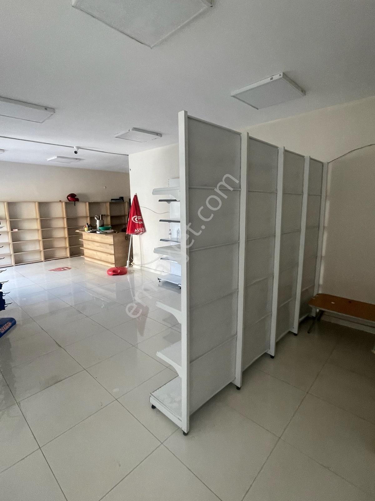 Koru Emlak'tan Kiralık 65 M² Geniş Merkezi Lokasyonda Dükkan - Görsel 3