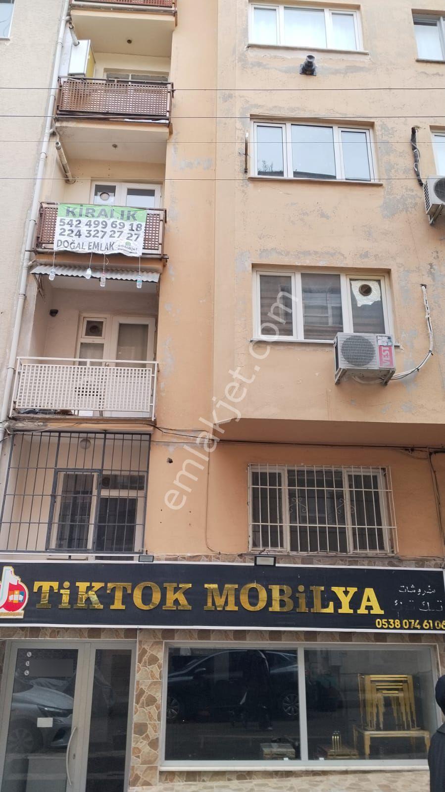 Altiparmakta Kiralık Harika Daire