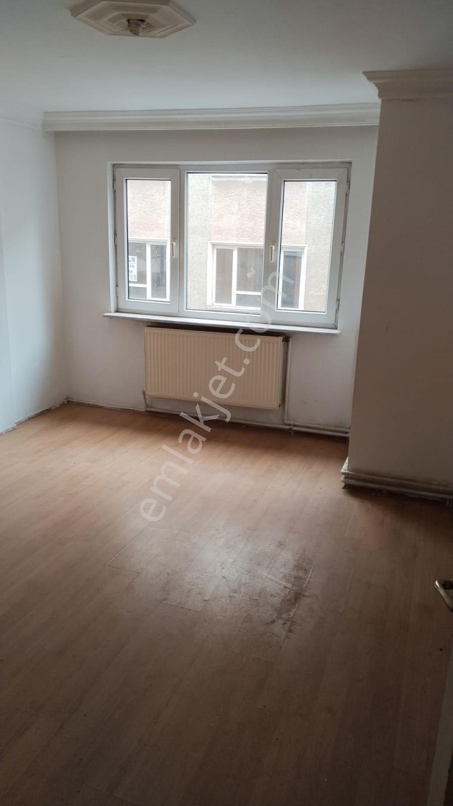 Altiparmakta Kiralık Harika Daire - Görsel 10