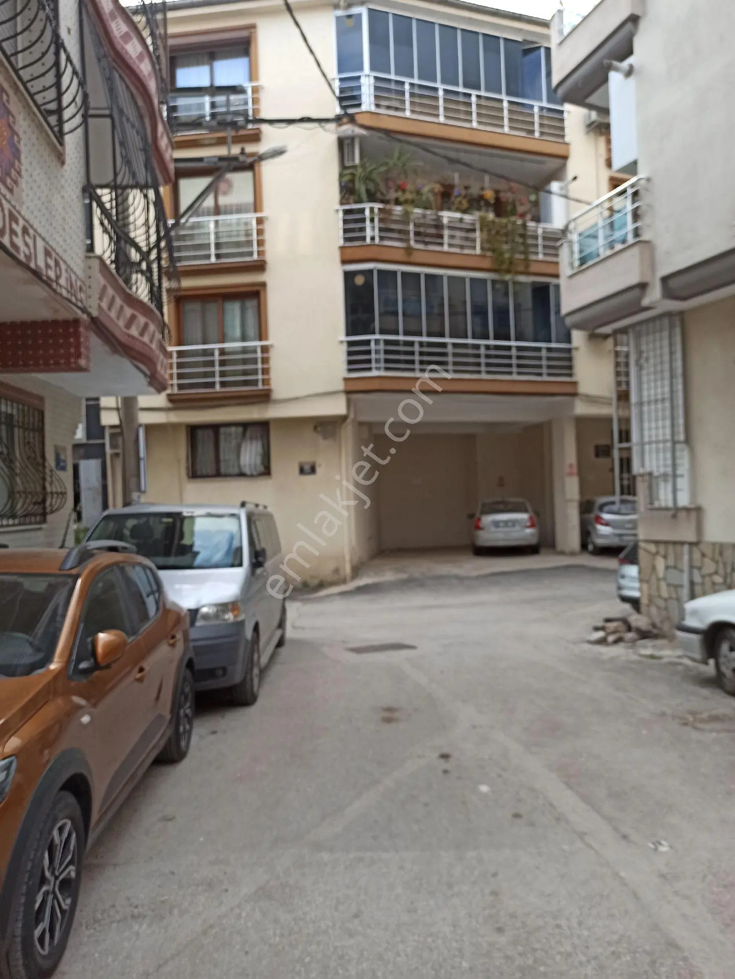 Şirinyer Hürriyet Mahallesi 151 M2 Geniş 3 Artı 1 Daire