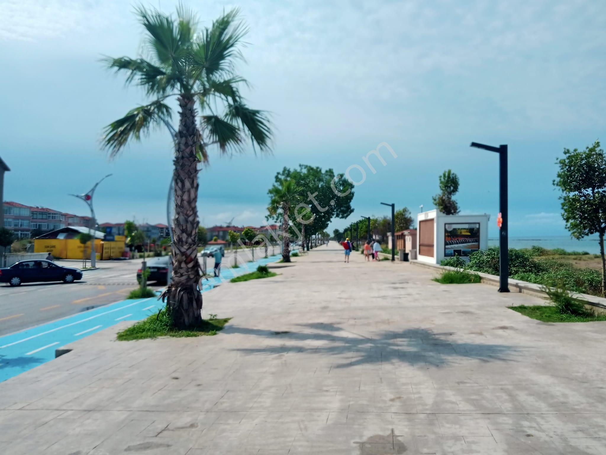 Karasuda Mustakil Bahçe Kullanımlı 2+1 Kombili Eşyalı Daire - Görsel 28