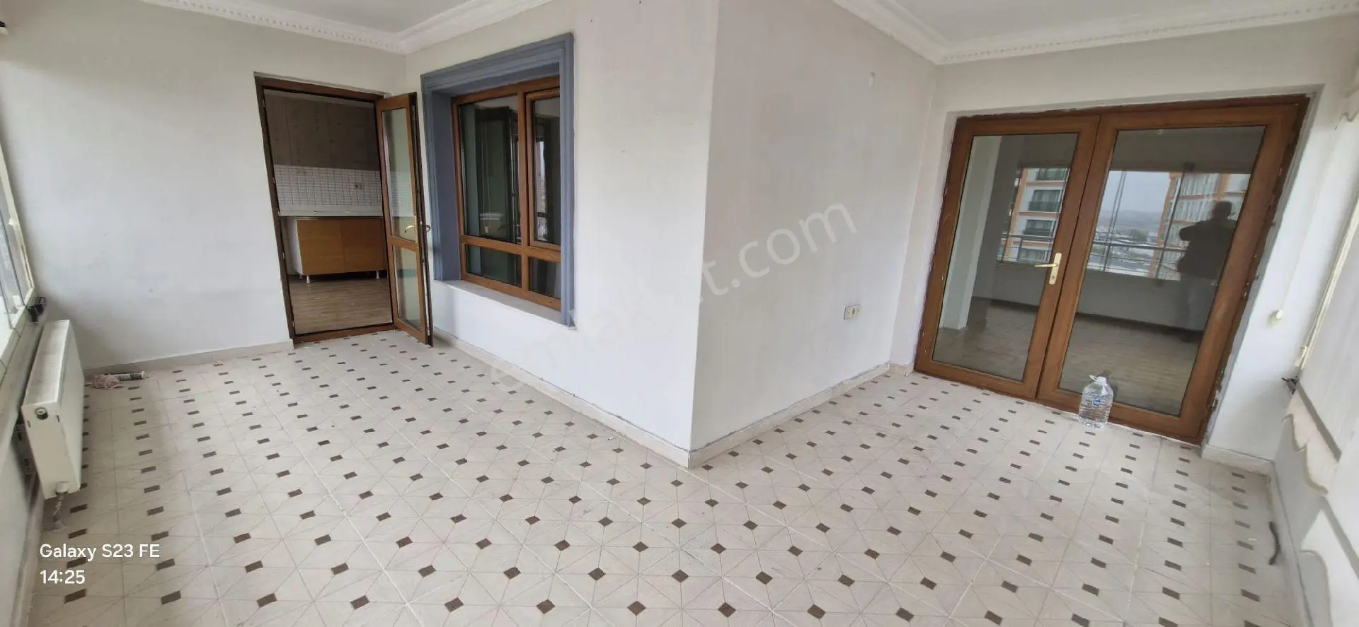 Batıkent Ergazide Kiralık Yeni Bina - Görsel 13