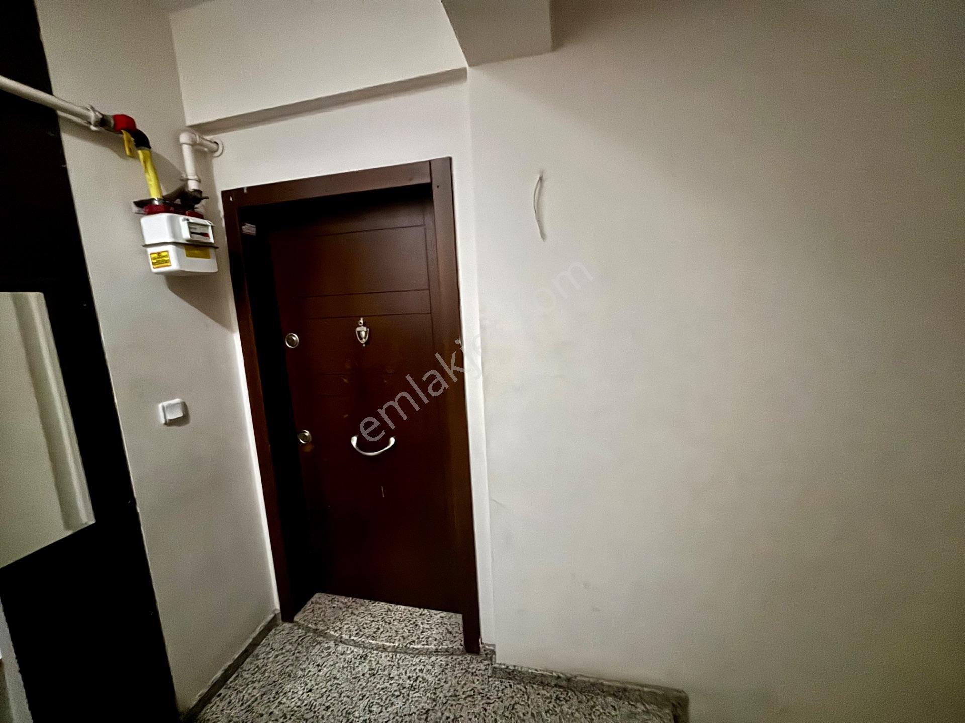 Küçük Çiğli Anadolu Caddesine Yakın Kiralık 3+1 Daire - Görsel 19
