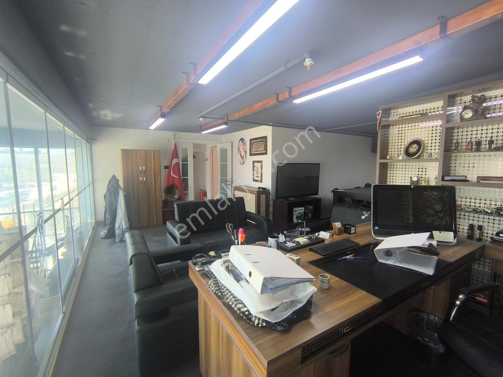 Çayyolu-ümitköy'de Mobilyalı Büyük Ofis - Görsel 13