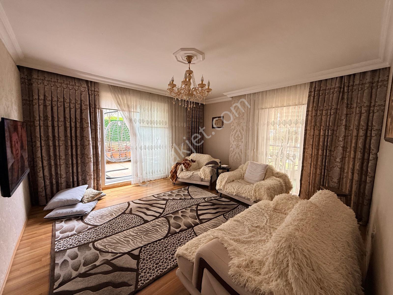 Doğalgaz Kombili, Geniş, Masrafsız, Özel Teraslı Daire - Görsel 2