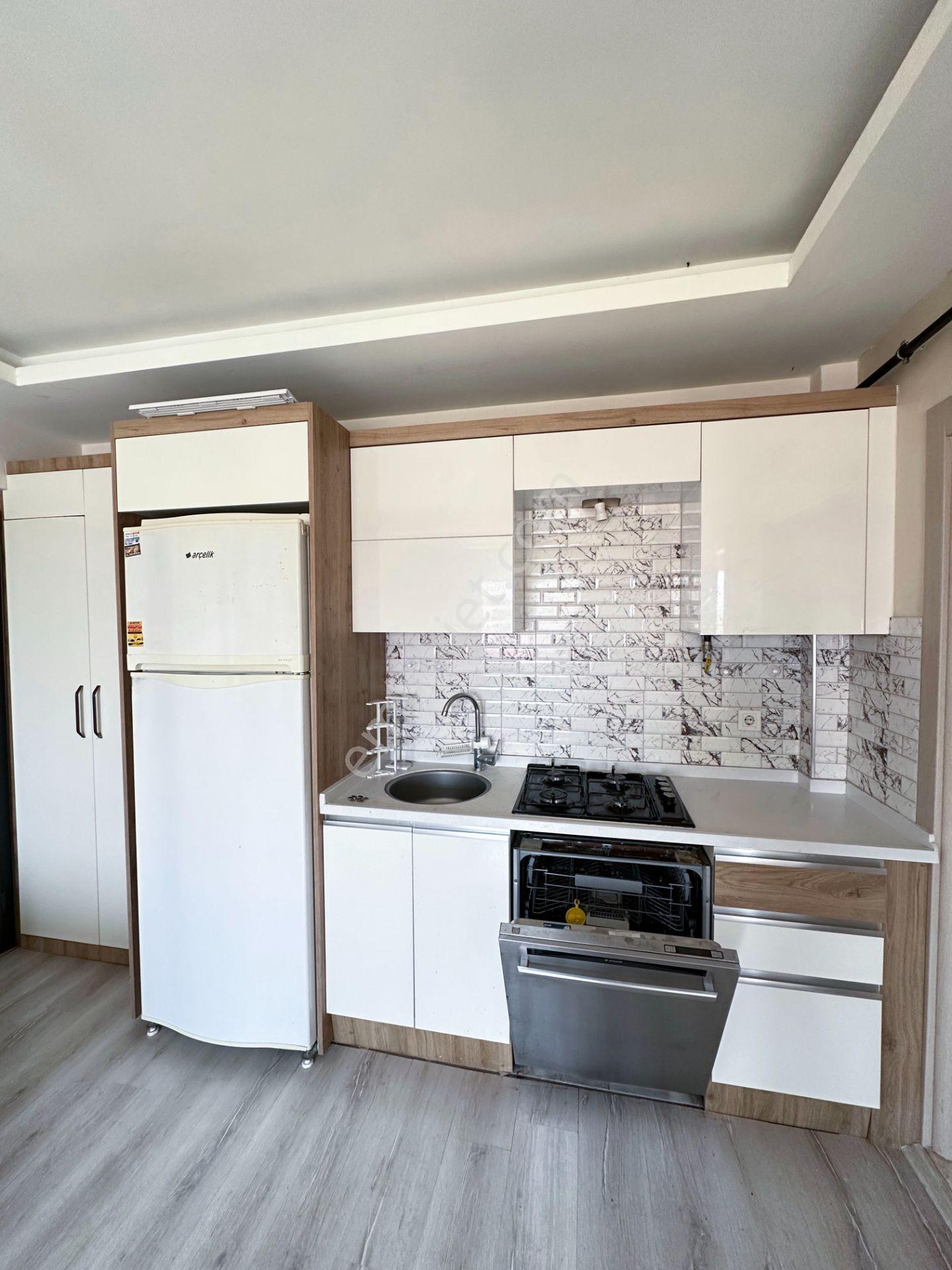 Mert Uçar'dan Satılık Seyrek Merkez De Ara Kat 1+1 Eşyalı Daire - Görsel 14