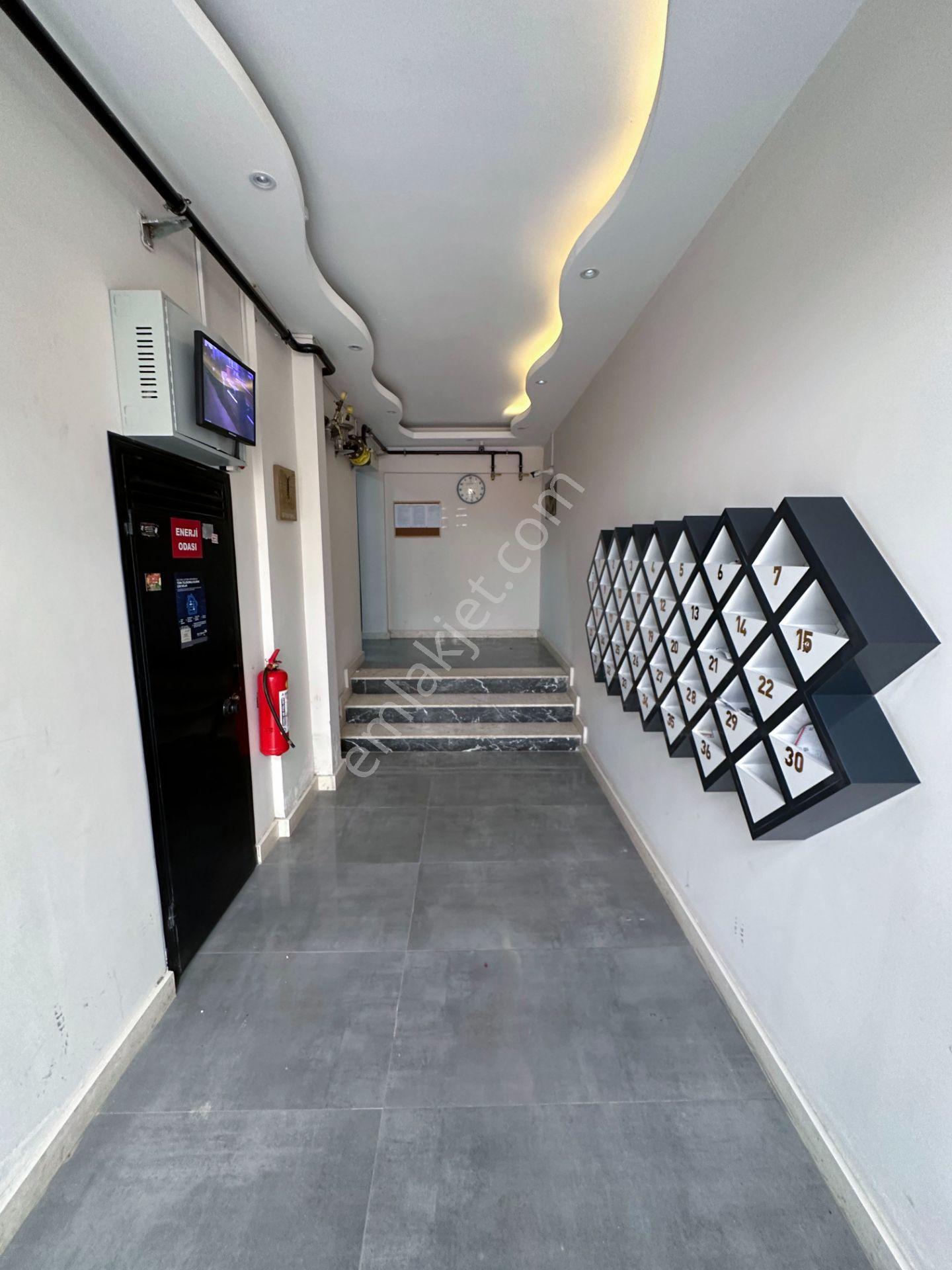 Mert Uçar'dan Satılık Seyrek Merkez De Ara Kat 1+1 Eşyalı Daire - Görsel 2