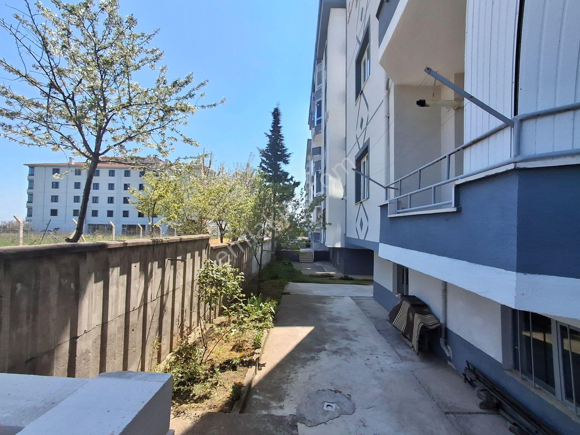 Klass Emlaktan Abidehatun Mahalesinde Eşyalı Satılık 3+1 Daire - Görsel 24