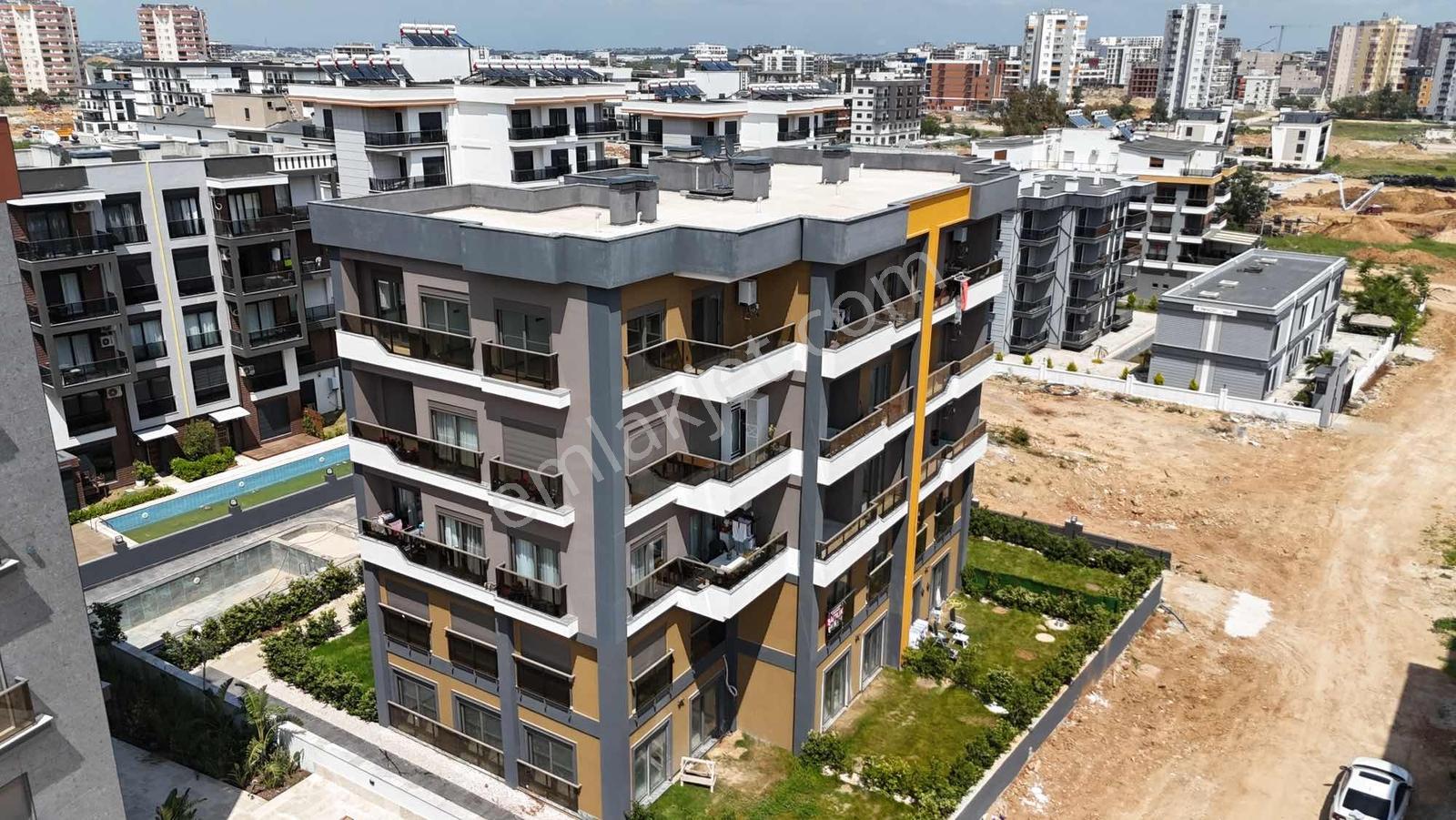 Altıntaş' Ta Havuzlu Lüks 1+1 Satılık Daire - Görsel 10