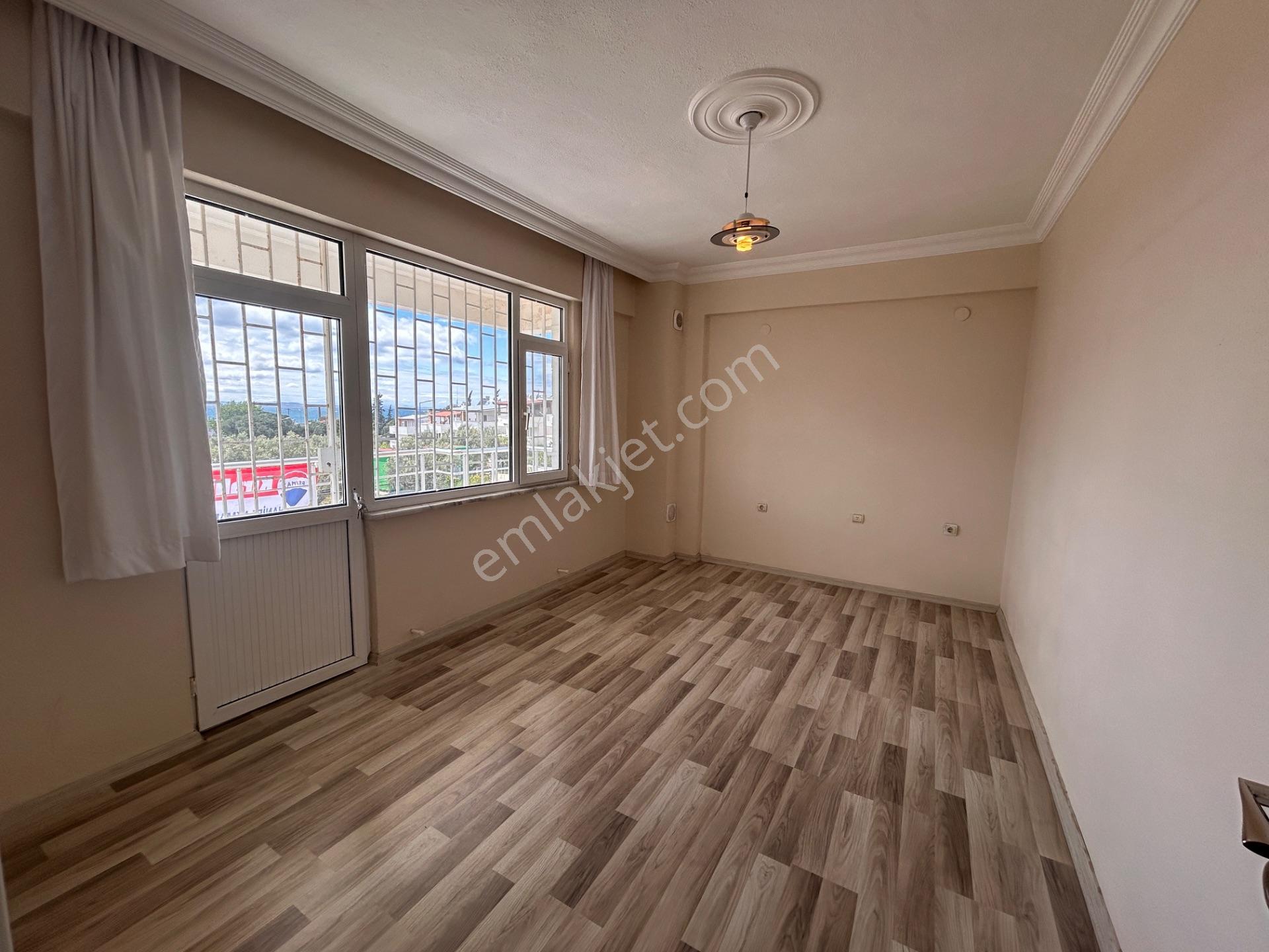 Güre’de 3+1 Kiralık Tripleks Villa - Görsel 12