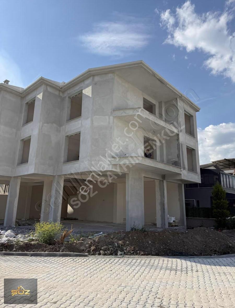 Reşatbey Mh. Cadde Üzerinde 180m2 Satılık Köşe Dükkan - Görsel 11