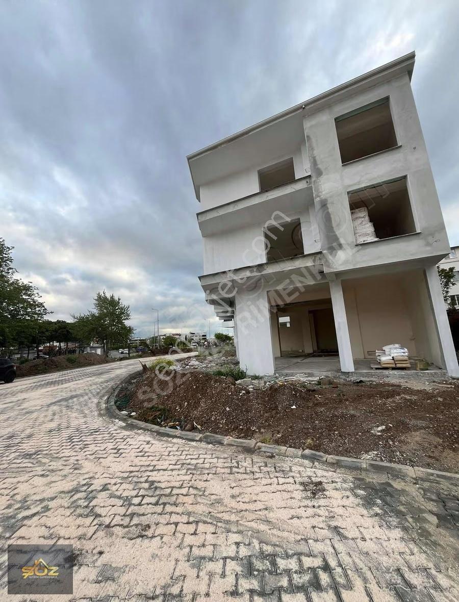 Reşatbey Mh. Cadde Üzerinde 180m2 Satılık Köşe Dükkan - Görsel 12