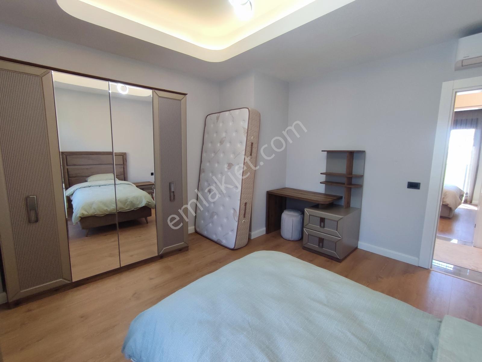 Altınkale'de Site İçinde Satılık Havuzlu Müstakil 5+1 Villalar - Görsel 35