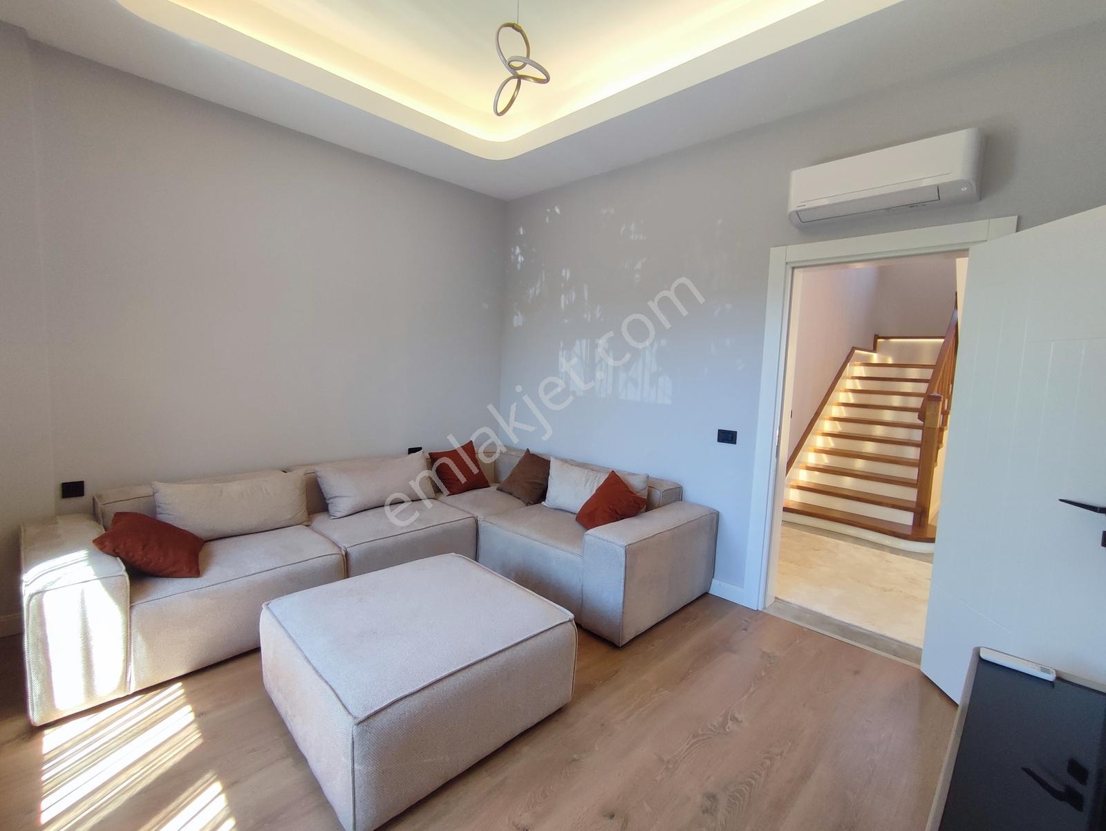 Altınkale'de Site İçinde Satılık Havuzlu Müstakil 5+1 Villalar - Görsel 7