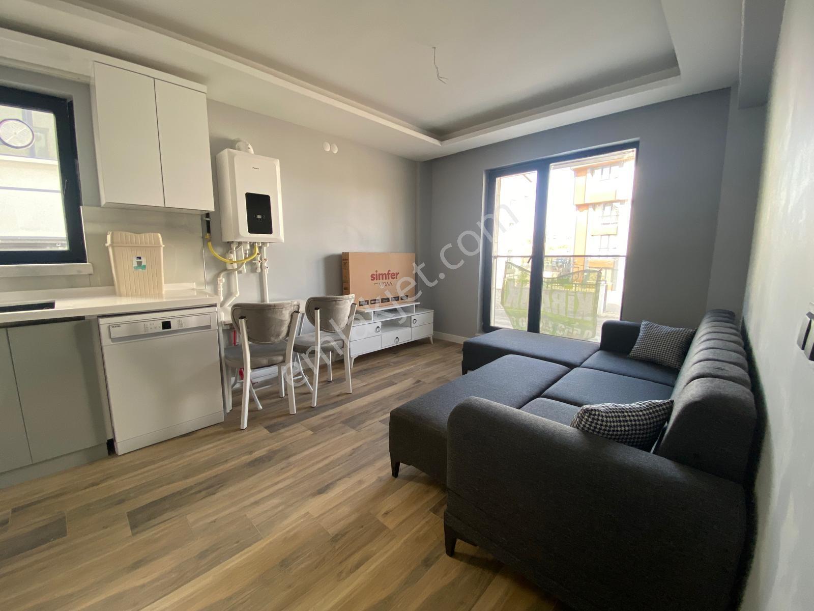 Alaçatı'dan İncek'te Bulvara 50 M Sıfır Eşyalı 1+1 Kiralık - Görsel 17