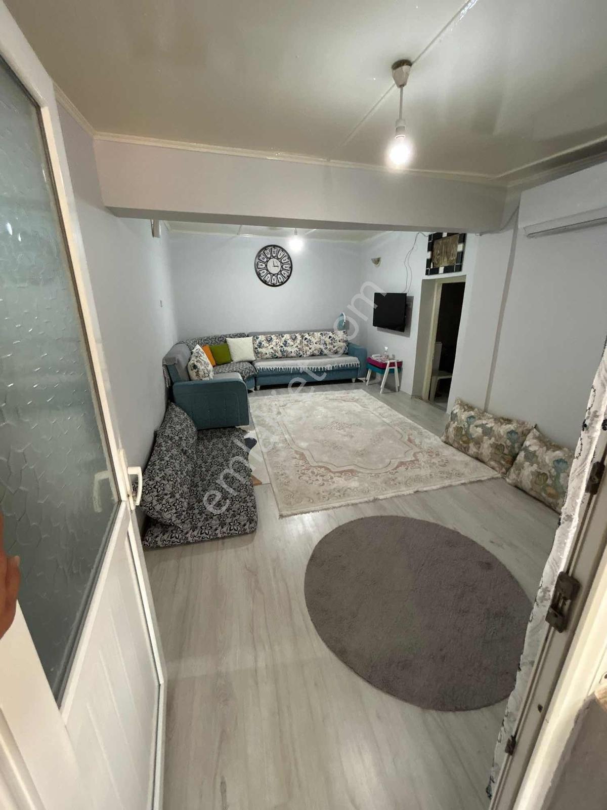 Konak Levent Mahallesinde Teraslı, Bakımlı 2+1 Müstakil Daire - Görsel 10