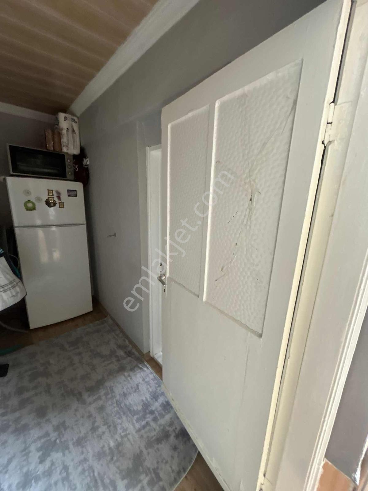 Konak Levent Mahallesinde Teraslı, Bakımlı 2+1 Müstakil Daire - Görsel 18