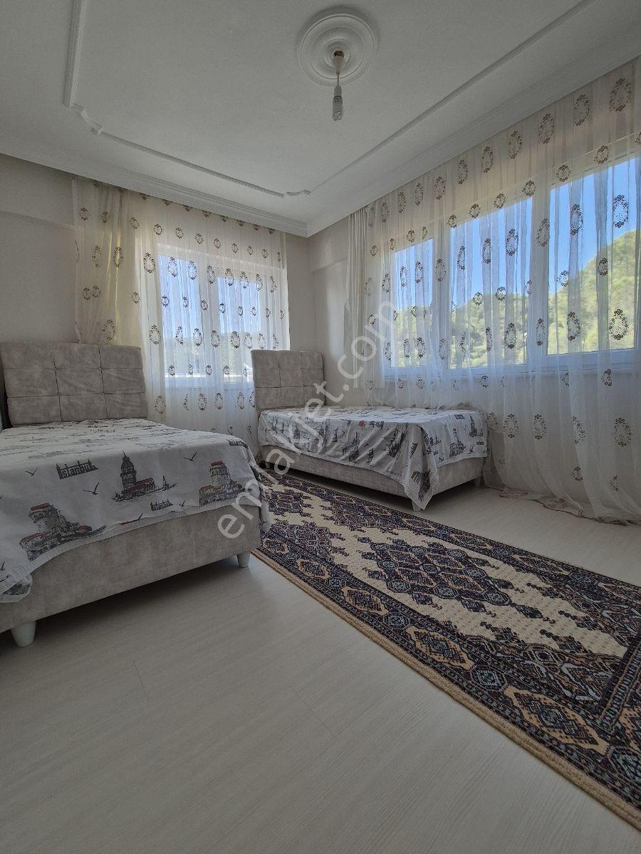 Armutlu Yılandar'da Deniz Manzaralı Huzur Dolu Bir Yaşam 2+1 - Görsel 20