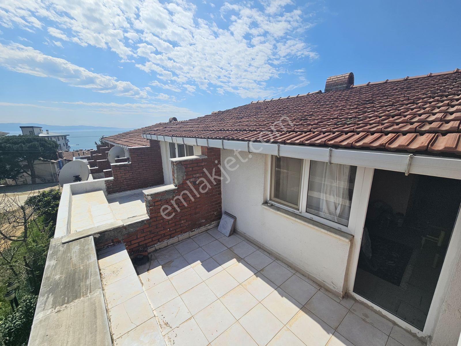 Ay Emlak'tan Armutlu Havuzlu Ak Hayat Sitesi İçinde Tripleks - Görsel 16