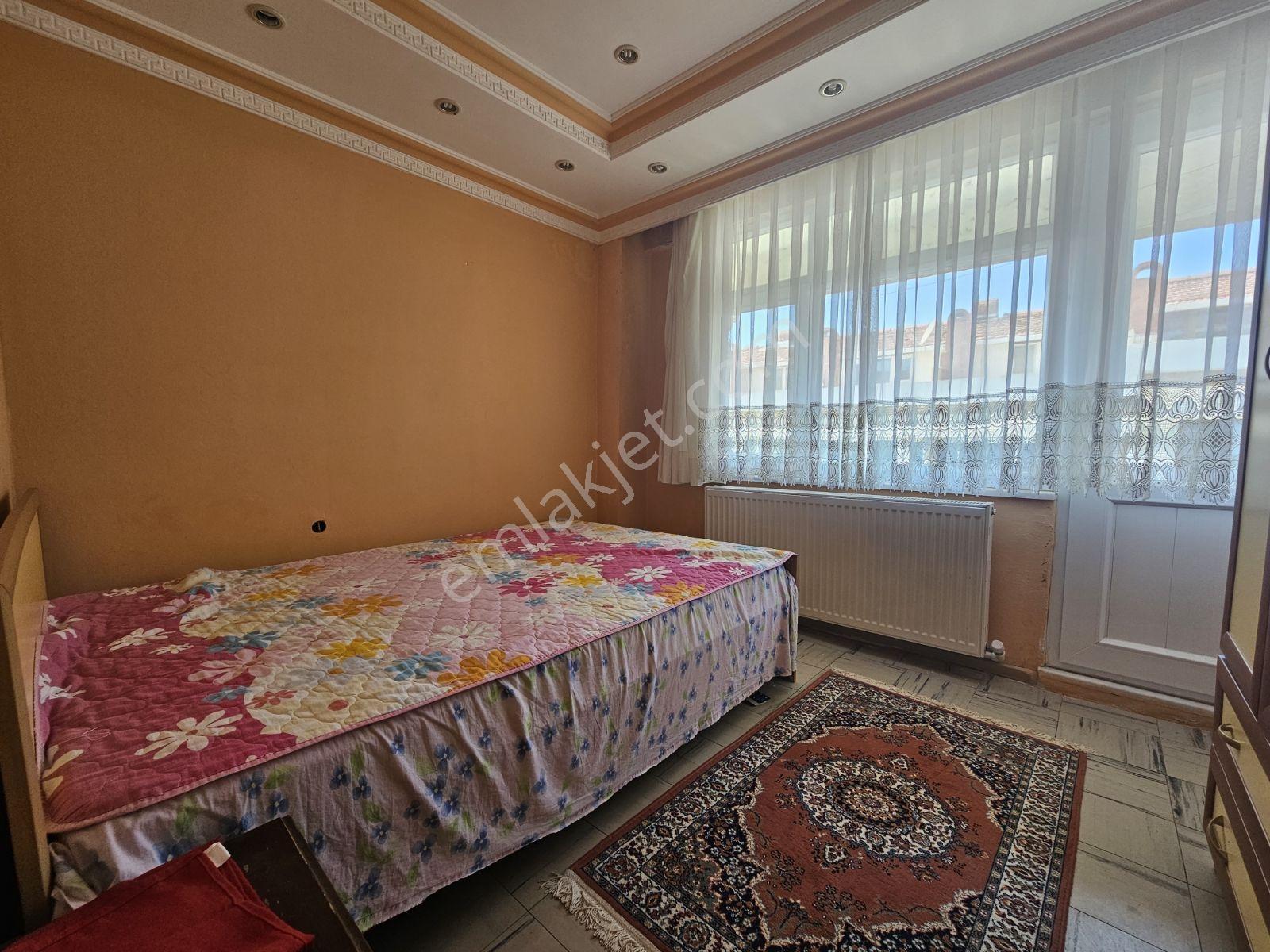 Ay Emlak'tan Armutlu Havuzlu Ak Hayat Sitesi İçinde Tripleks - Görsel 11