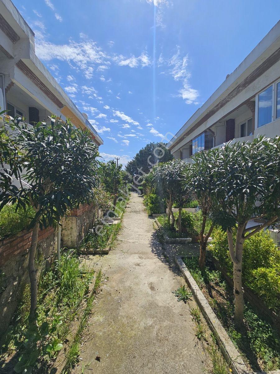 Ay Emlak'tan Armutlu Havuzlu Ak Hayat Sitesi İçinde Tripleks - Görsel 3
