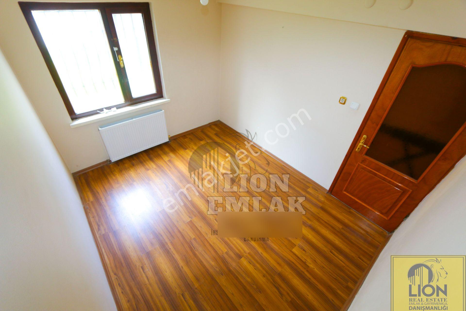 Lıon Emlak'tan İhsaniye Mahallesi'nde Kiralık 3+1 Çift Balkonlu Site İçinde Daire - Görsel 25