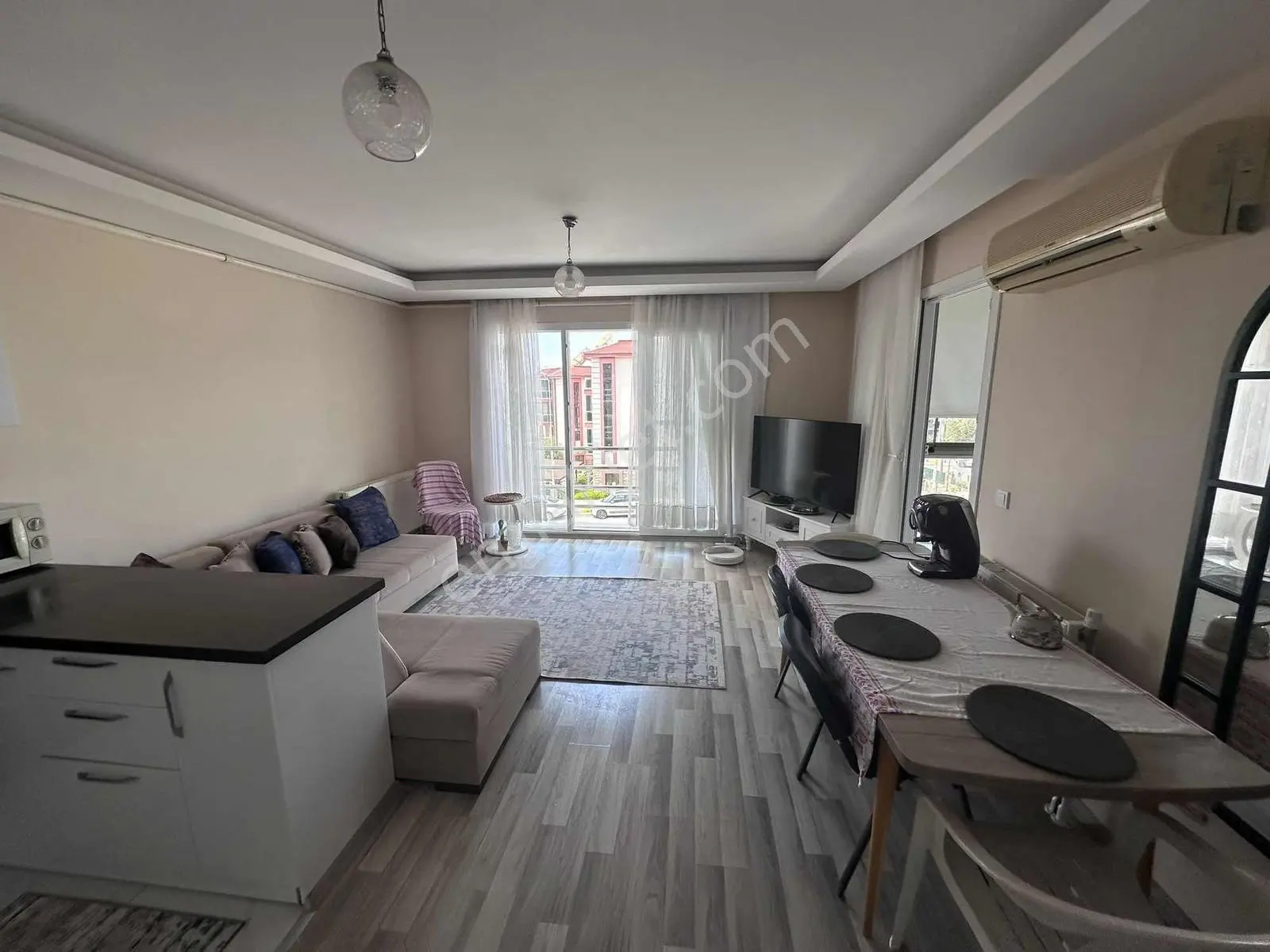 Havuzlu Ve Doğalgazlı Eşyalı Kiralık Daire 2+1 - Görsel 5