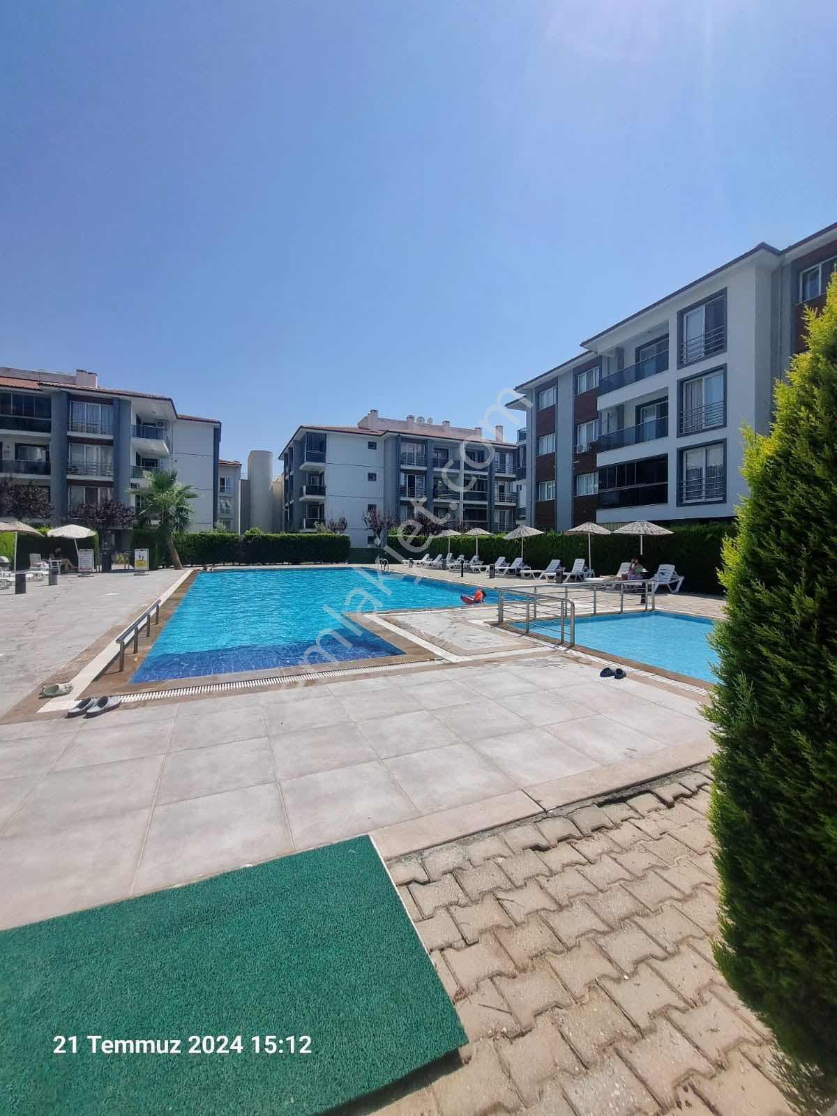 Havuzlu Ve Doğalgazlı Eşyalı Kiralık Daire 2+1 - Görsel 12