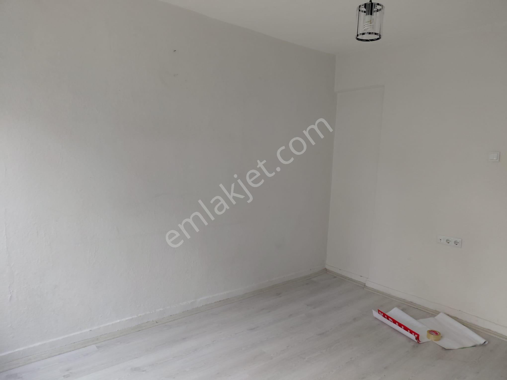 Tezcan Emlak Tan Kiralık Yenilenmiş 2+1 Daire - Görsel 10