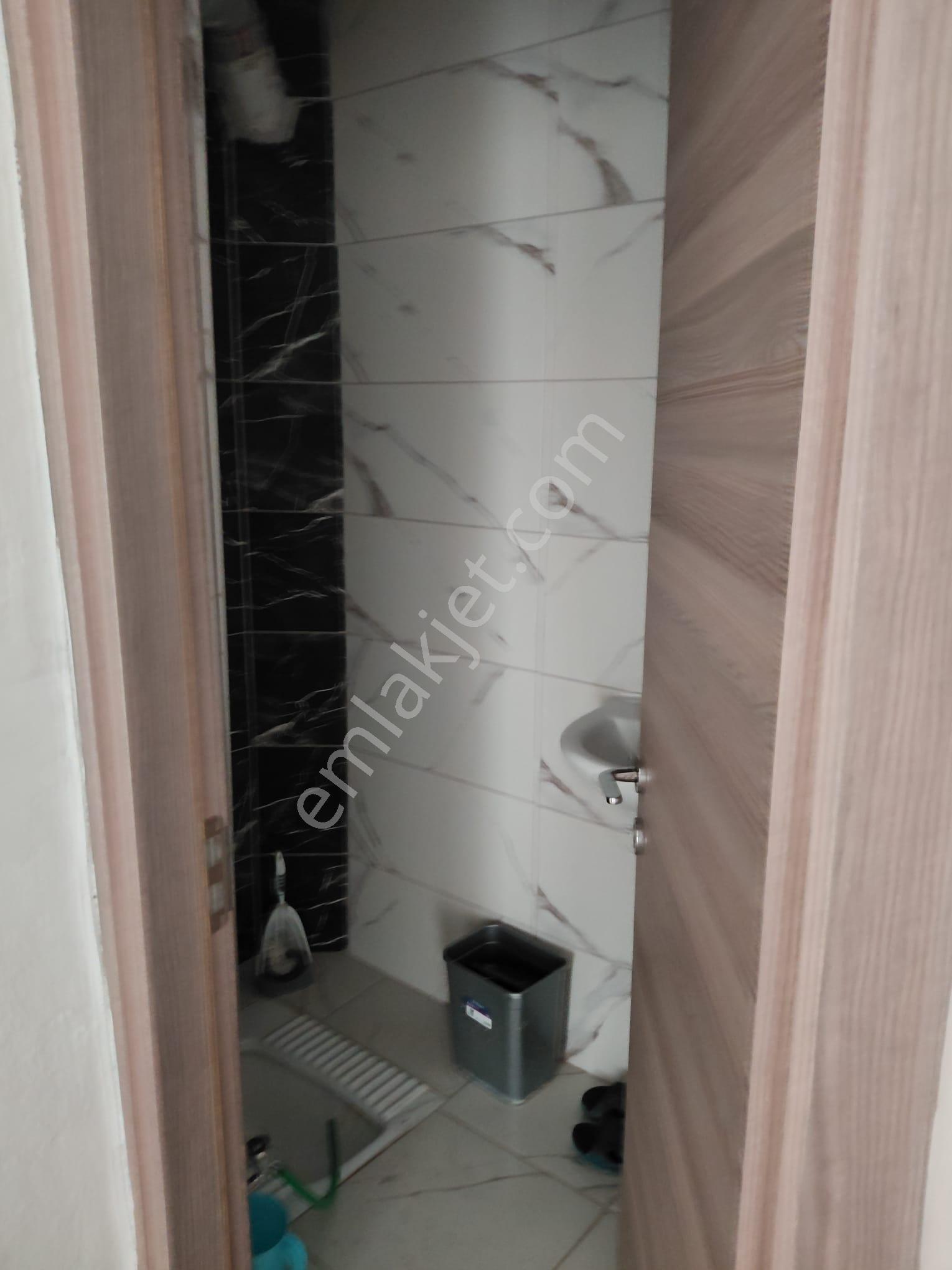 Tezcan Emlak Tan Kiralık Yenilenmiş 2+1 Daire - Görsel 15