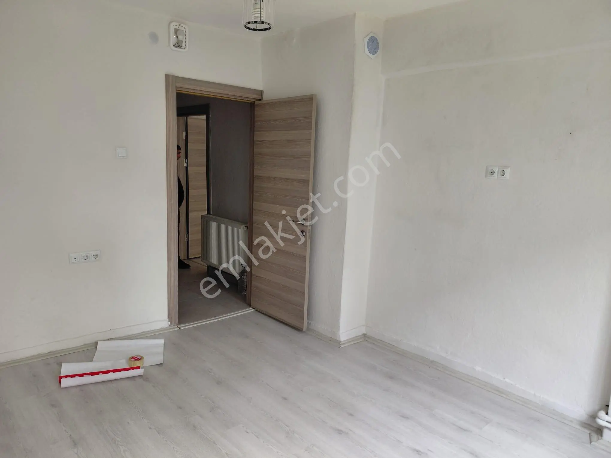 Tezcan Emlak Tan Kiralık Yenilenmiş 2+1 Daire - Görsel 2